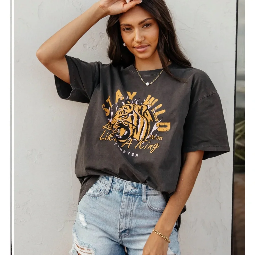 Stay Wild Graphic Tee, Sz S/M - Picture 3 of 4